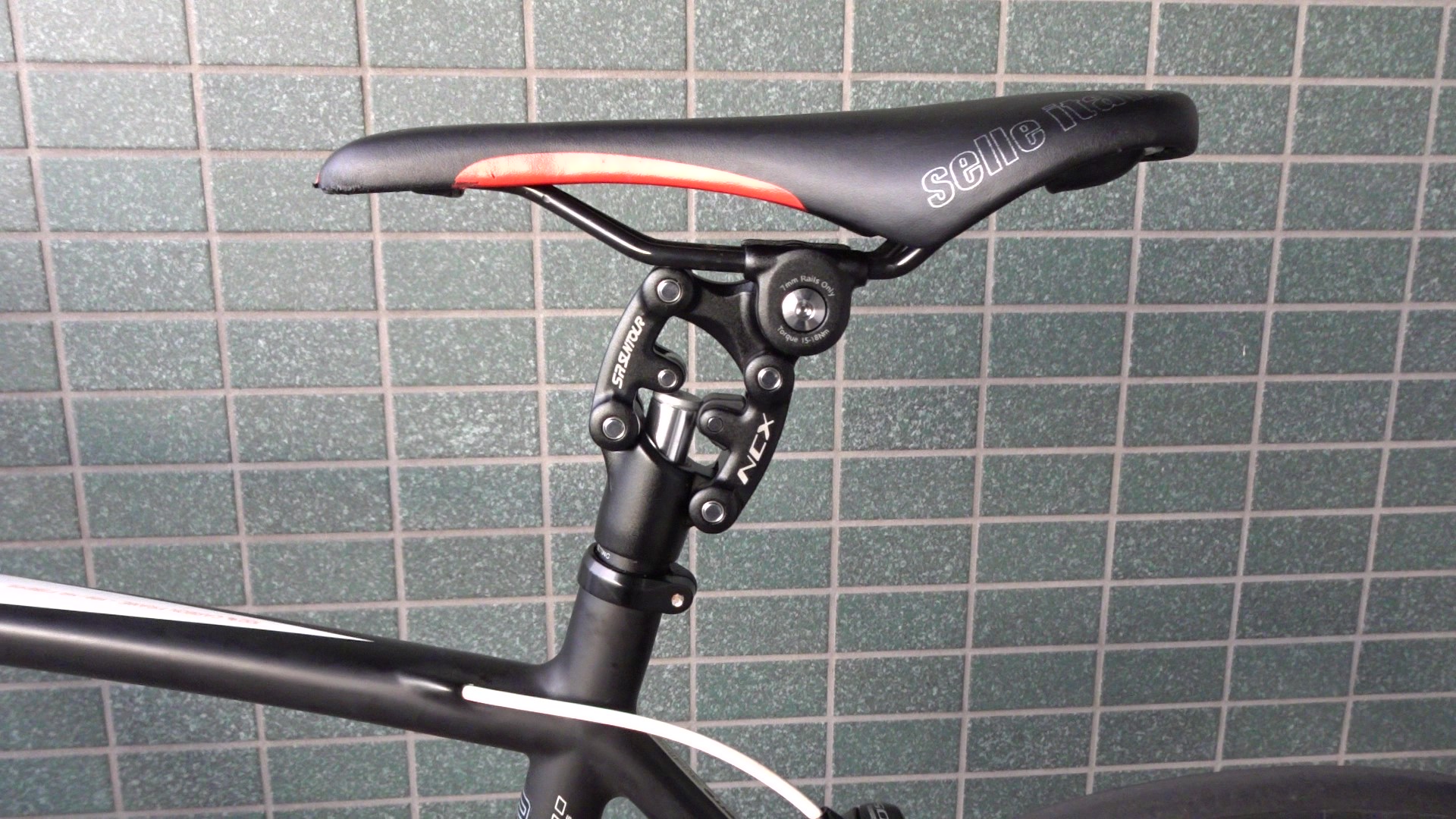 SR SUNTOUR SP12 NCX サスペンションシートポスト 27.2mm - 自転車